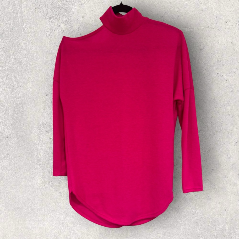Mock Neck 3/4 Sleeve‎ Fuchsia Women's Blouse